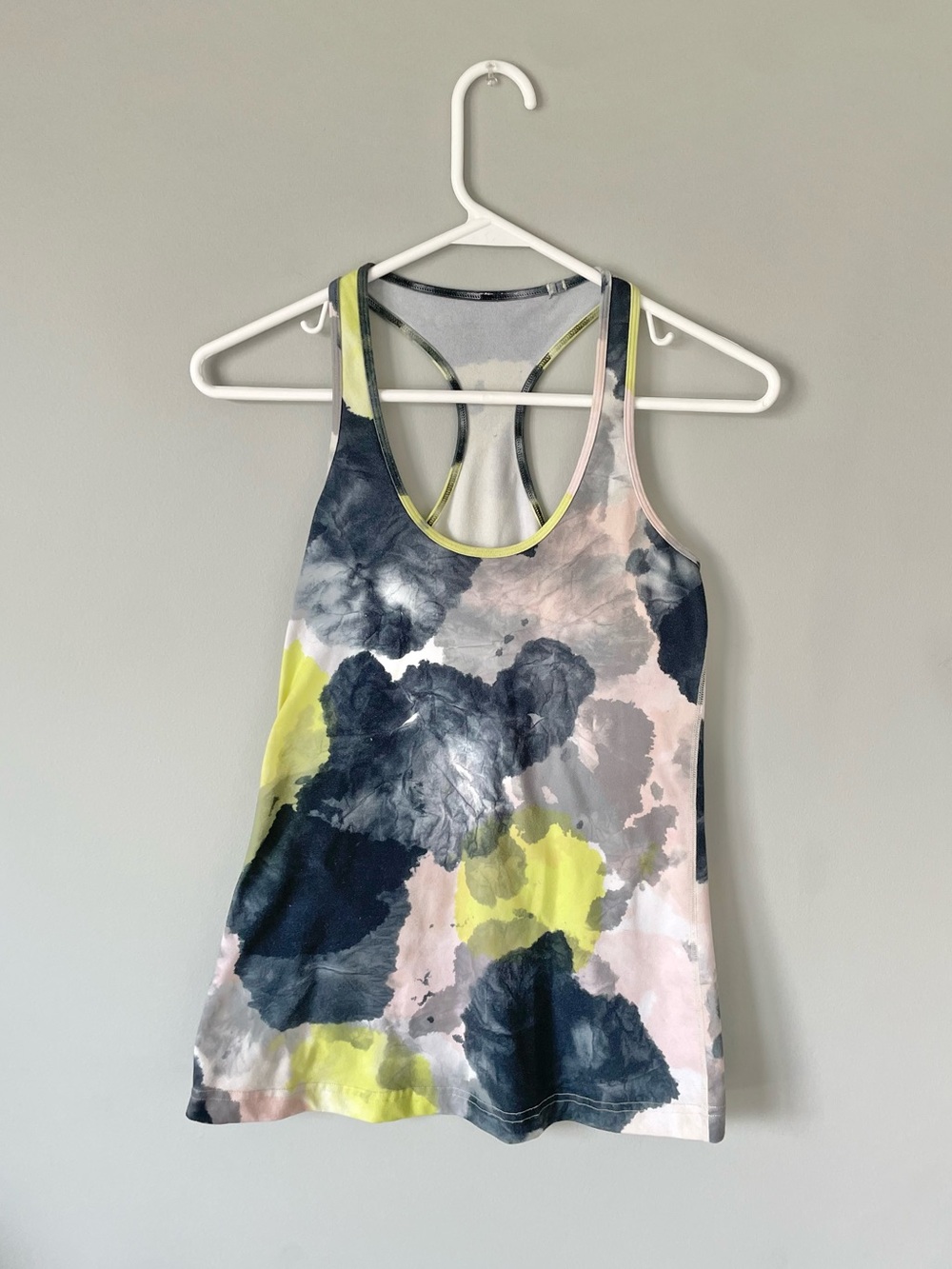Lululemon Green Tinted Tie Dye Watercolor Racerback Tank Top Women’s 6